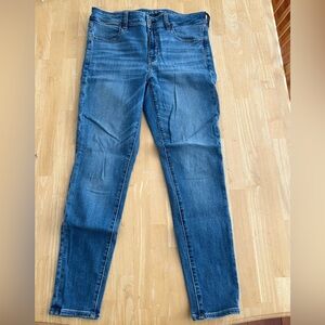 American eagle skinny jegging